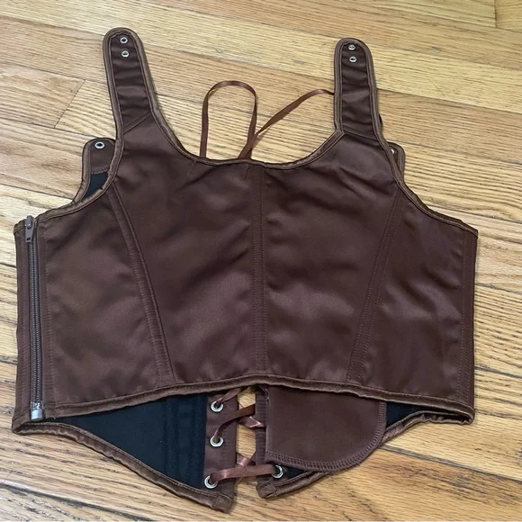 Brown Suede Lace-Up Vest - Picture 3 of 8